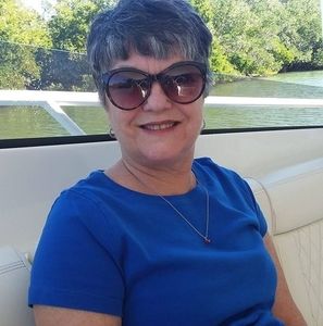 Meet your Posher, Julie